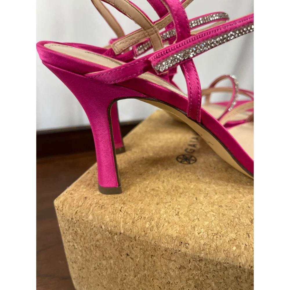 Nina Size 9 Hot Pink Satin Strap Rhinestone Heel Pump Sandal Prom Wedding Formal